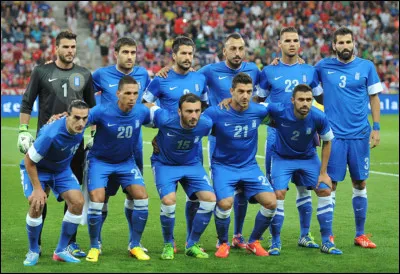 Depuis l'Euro 2004, comment est surnommée l'équipe de Grèce ?