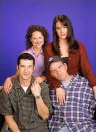 De quel pays est originaire le sitcom "Oui, ch&eacute;rie !" ?