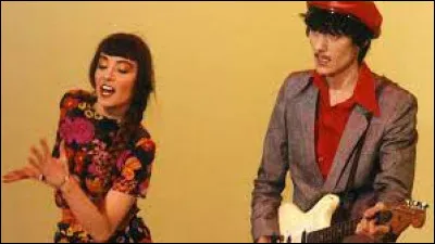 &Agrave; quel groupe doit-on la chanson contenant ses paroles : "Chou/ Andy/ Dis-moi oui/ Andy/ Wo wo Chou/ Ch&eacute;ri/ Dis-moi/ oui/ Andy" ?