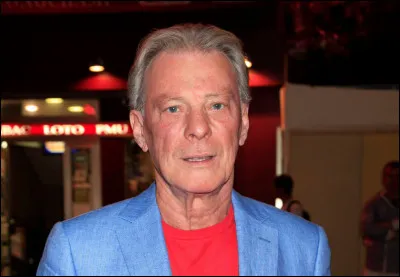 Ce chanteur, connu pour ses succès "Pour le plaisir" et "Ça donne envie d'aimer", se nomme Herbert ...