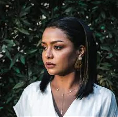 Quel est le nom de cette actrice ?