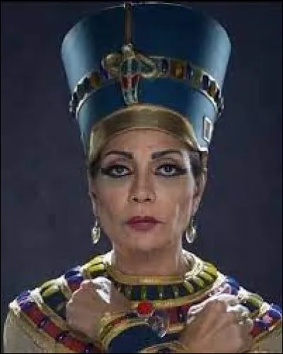 Quel est le nom de cette actrice ?