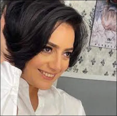 Quel est le nom de cette actrice ?