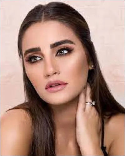 Quel est le nom de cette actrice ?