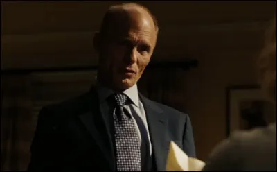 Comment se prénomme le méchant du second opus ?