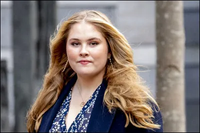 Quel âge a Catharina-Amalia des Pays-Bas la princesse héritière de ce pays ?