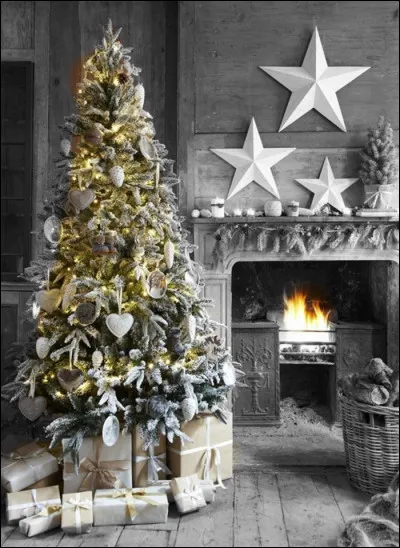 Quel mois représente cette dernière photo ?