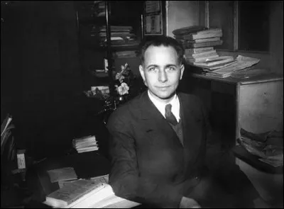 Quel livre n'a pas été écrit par Louis Aragon ?