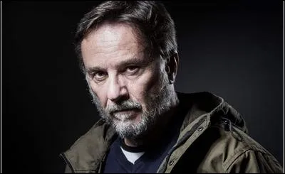 Quel livre n'a pas été écrit par Marc Dugain ?