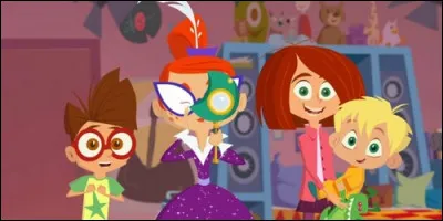 Comment s'appelle la nounou qui s'occupe de Jules, Lola et Baby Joe ?