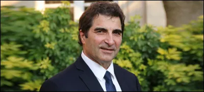 Cet homme politique, ministre de la Fonction publique dans le gouvernement Villepin (2005-2007) et plus récemment président du groupe UMP puis LR à l'Assemblée et, depuis 2019, président des Républicains, se nomme ...