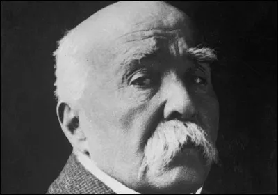 Qui est cet homme politique, auteur de cette citation : ''Donnez-moi quarante trous du cul et je vous fais une Académie française.''