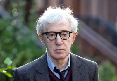 Parmi ces 4 propositions, laquelle ne correspond pas &agrave; la filmographie de Woody Allen ?