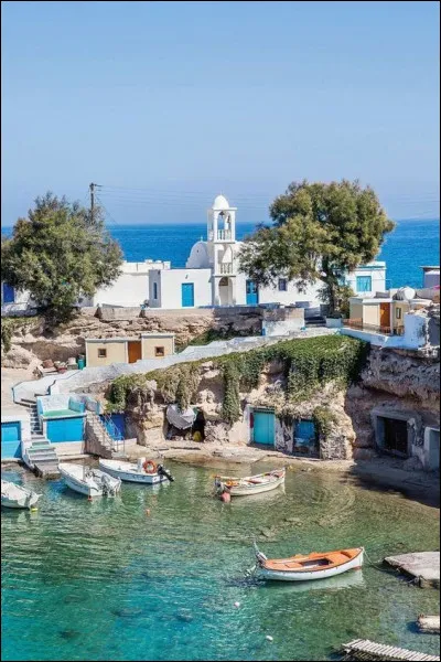 Quelle est cette île grecque des Cyclades ?