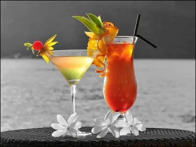 Lequel de ces cocktails n'est pas réalisé avec du rhum ?