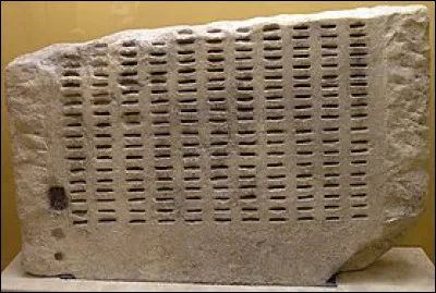 Dans l'Antiquité, il était juré, membre du tribunal populaire d'Athènes, c'était...