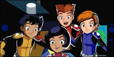 Dans "SpieZ ! Nouvelle Génération", quel est le nom de famille des jeunes agents secrets Lee, Megan, Marc et Tony ?