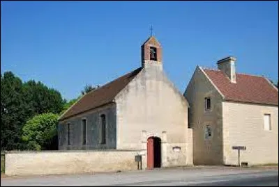 Nous terminons notre balade &agrave; Vicques. Petit village Calvadosien de 72 habitants, il se situe en r&eacute;gion ...