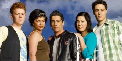 Dans "Power Rangers : Force mystique", lequel d'entre eux est le ranger rouge ?