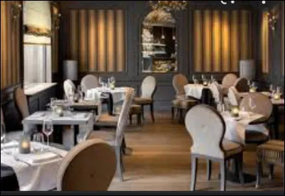 Si votre enfant se met à faire nimporte quoi au restaurant, que faites-vous ?