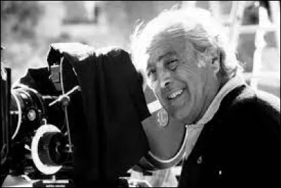 Parmi ces 4 propositions, laquelle ne correspond pas &agrave; la filmographie de Georges Lautner ?