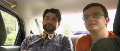 En finale, le temps c'est de l'argent. La balise retentit ce qui signifie que l'autre binôme a rejoint avant toi le présentateur et récupère l'argent de ton binôme tant que vous n'êtes pas arrivés. Quelle est ta réaction ?