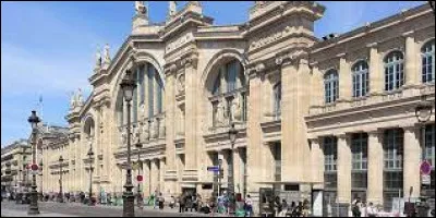 Dans quelle ville la gare de Paris-Nord est-elle située ?