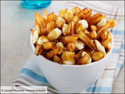 De quel pays vient le plat appelé poutine ?