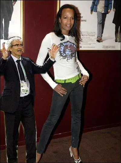 La rumeur veut que Raymond Domenech ft le coach virilit de ce candidat  La Ferme Clbrit :