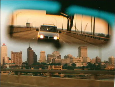 Un coup bas le provoque, c'est le...