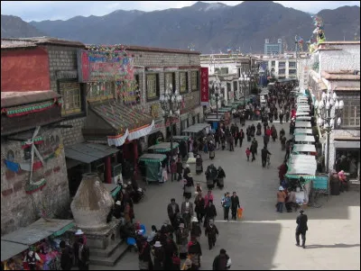 La ville de Lhassa est la capitale du ...