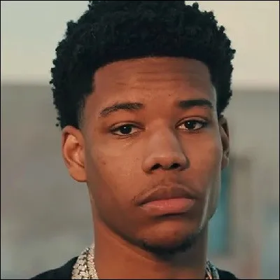 Quel âge a-t-il en juin 2022 ?