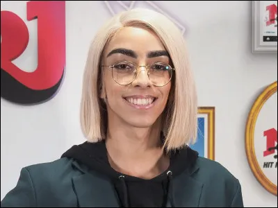 Mais qui est donc cette célèbre star ?