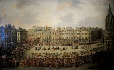 Quelle est cette ville, dont la grand place est peinte par Louis Joseph Watteau en 1800 ?