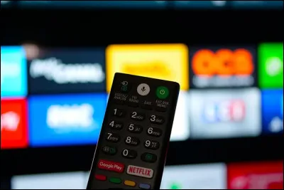 Choisis un programme à la télévision.