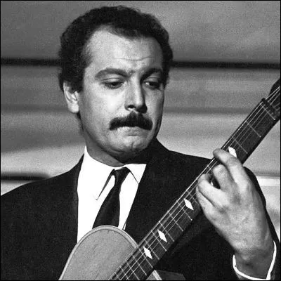 Quelle chanteuse, parfois surnomm&eacute;e la "Brassens en jupons", s�est fait conna&icirc;tre avec la chanson "Mon mari est parti" ?