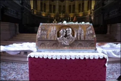 Le 19 octobre 1997 (pour le centenaire de sa mort), le pape Jean-Paul II la proclame "... de l'Eglise"