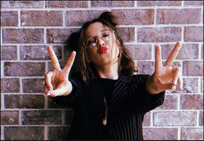 Que fait Millie Bobby Brown après chaque tournage ?