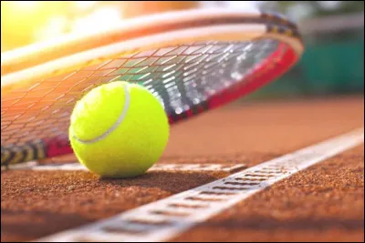 Trouvez l'intrus parmi ces légendes du tennis.