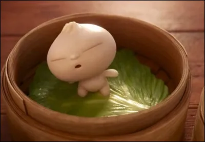 Lui, c'est Bao, un ravioli à vapeur qui prend vie. Il apparaît dans un court-métrage sorti en...