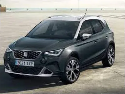 Quelle est la marque de cette voiture ?