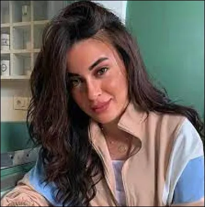 Quel est le nom de cette actrice ?