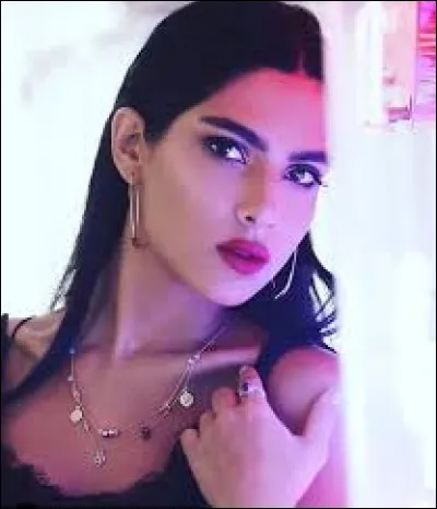 Quel est le nom de cette actrice ?