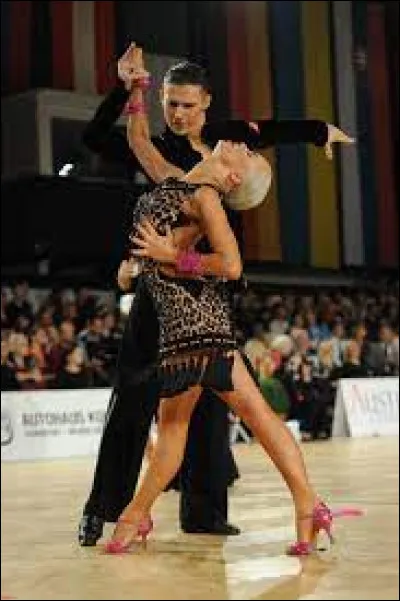 Quel est le nom de cette danse ?