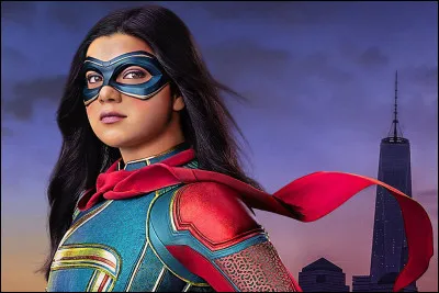Dans quelle ville habite Kamala, la super-héroïne de la série ''Miss Marvel'' ?