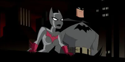 Dans "Batman : La Mystérieuse Batwoman", combien de femme(s) porte le costume de Batwoman ?