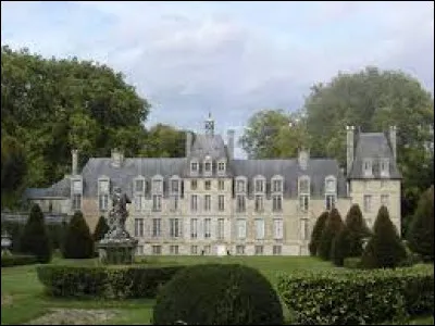 Nous sommes maintenant en Normandie, au château de Manneville, à Lantheuil. Ancienne commune entre Caen et Bayeux, elle se situe dans le département ...