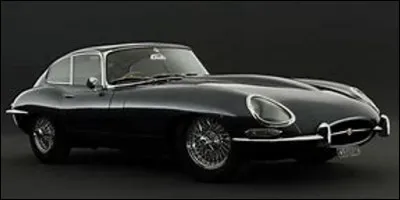 Quelle est cette automobile mythique britannique, une luxueuse voiture de sport produite de 1961 à 1979 sous forme de coupé ou de cabriolet ?