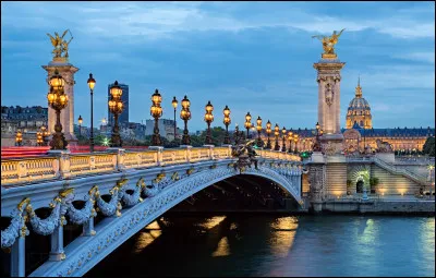 Combien y a-t-il de ponts à Paris ?