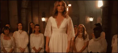 Dans la saison 3, quelle secte s'installe à Riverdale ?